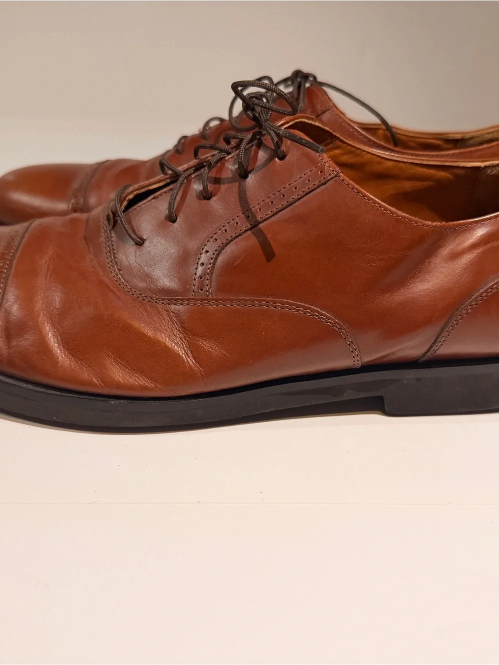 Rockport Men's Tan Brown Leather Cap-Toe Oxfords
